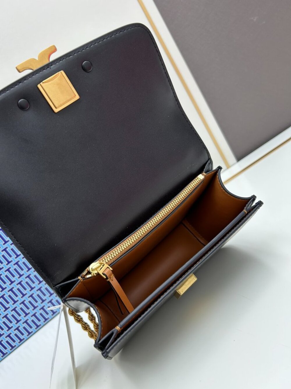 Eleanor Medium Black Smooth Leather Crossbody Bag - Picture 7 of 7
